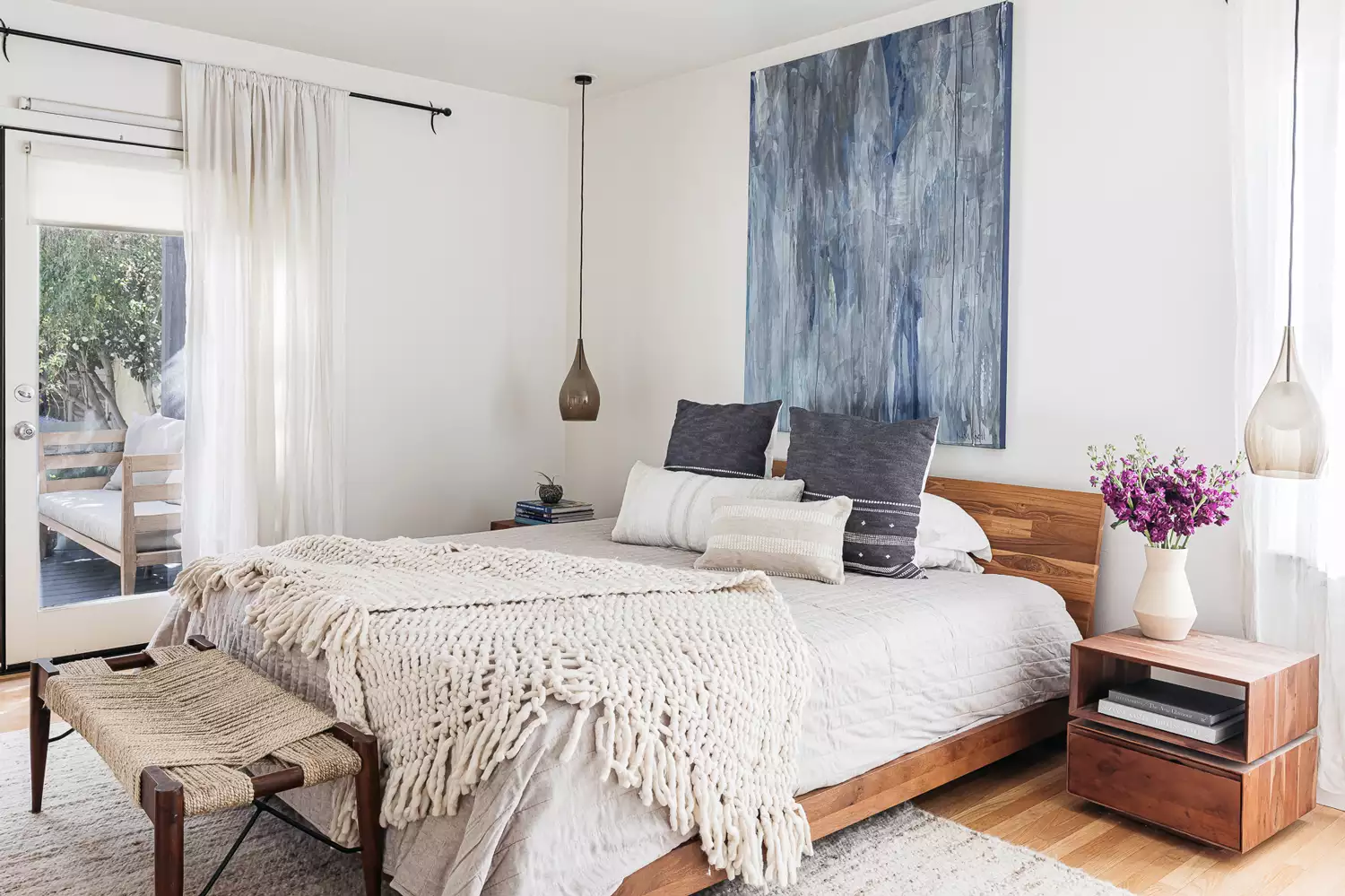 cozy bedroom ideas 5078657 hero 2763eb67d1f0404e9ab8eb7280553e8e
